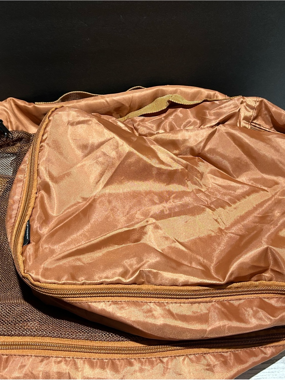 Travel Bags in Brown - Lightweight Carry Bags 8 set